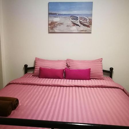 Duangdren Apartment Csiangmaj Kültér fotó